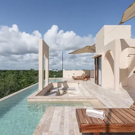 Amazing Jungle Condo Near Beach Town 200Mb Pool